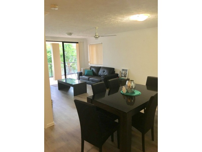 11/24 Slatyer Avenue, Bundall QLD 4217