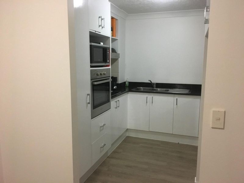 11/24 Slatyer Avenue, Bundall QLD 4217