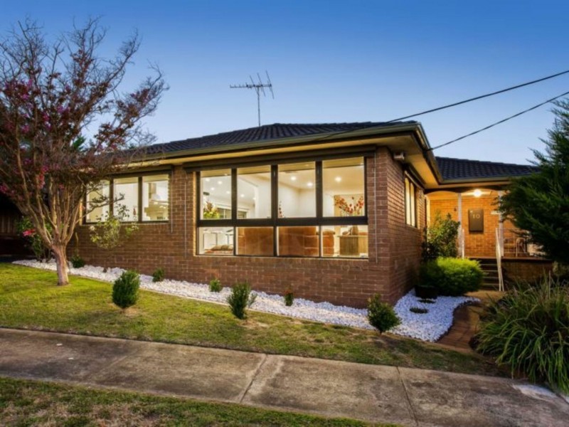 10 Beaumont, Frankston VIC 3199