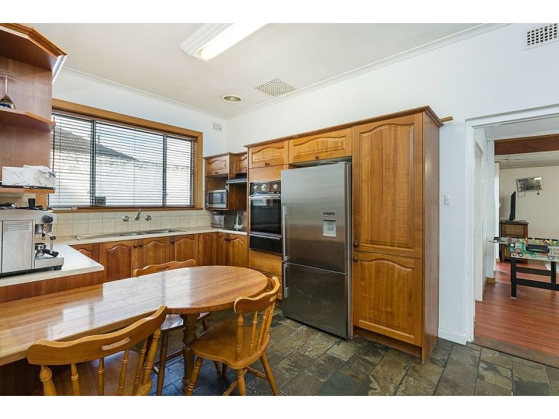 6 Swinburne, Plympton Park SA 5038