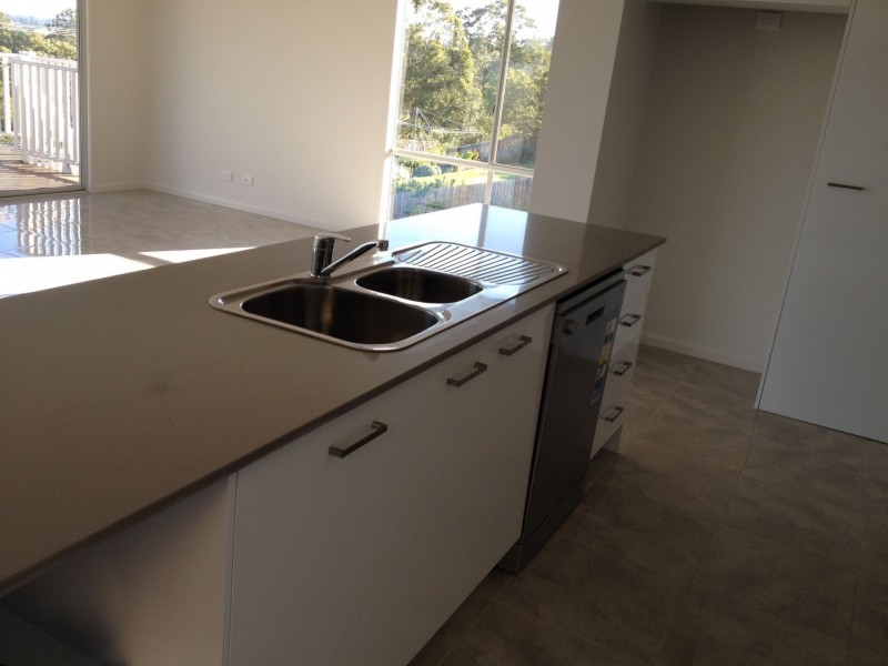 16 Copmanhurst Pl, Sumner QLD 4074