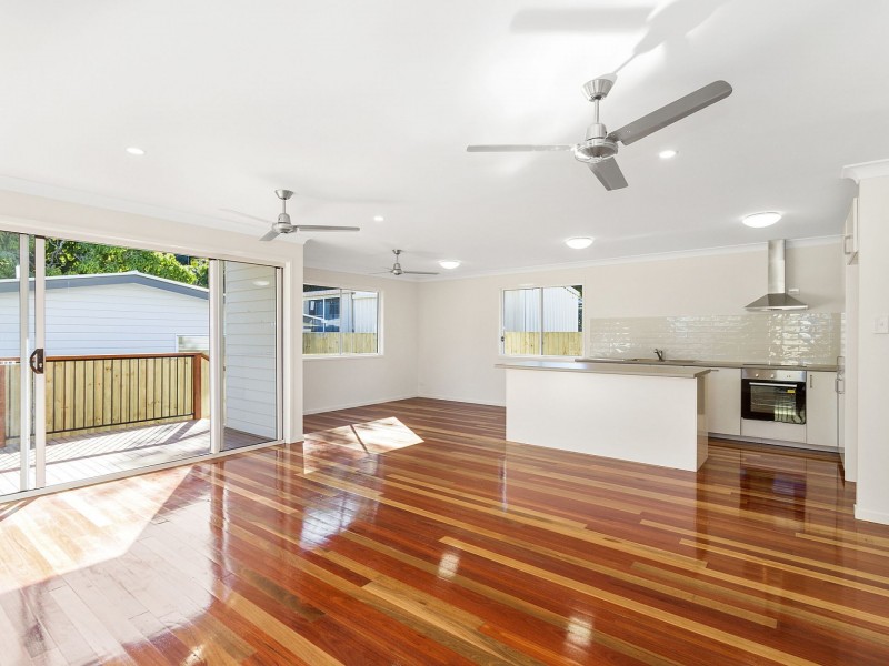 1/10 Adelaide St, Kingston QLD 4114