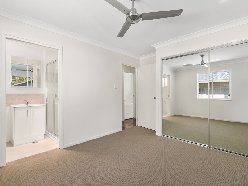 1/10 Adelaide St, Kingston QLD 4114