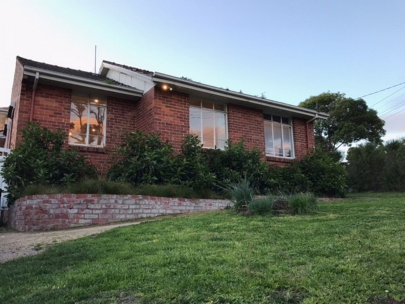 1 Huon Gr, Ashburton VIC 3147