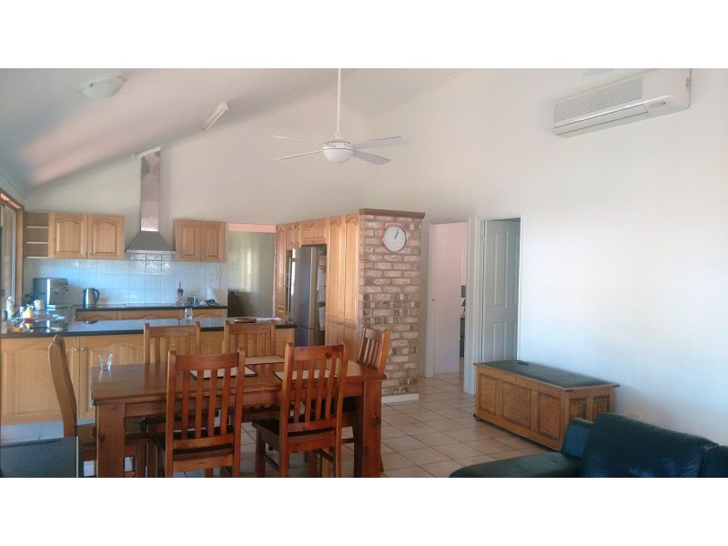 34 Nicklin Rd, Palmwoods QLD 4555