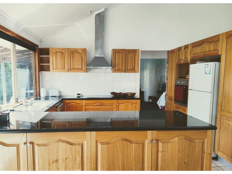 34 Nicklin Rd, Palmwoods QLD 4555