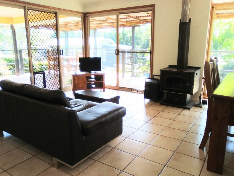 34 Nicklin Rd, Palmwoods QLD 4555