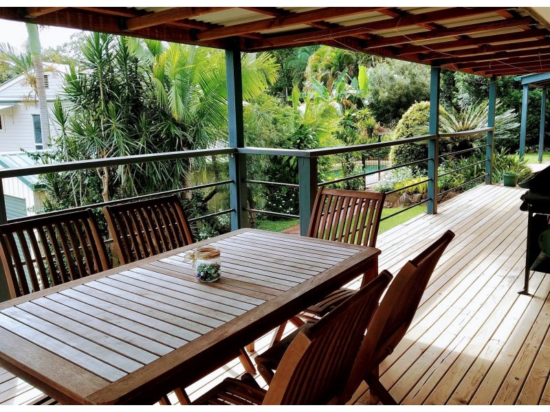 34 Nicklin Rd, Palmwoods QLD 4555