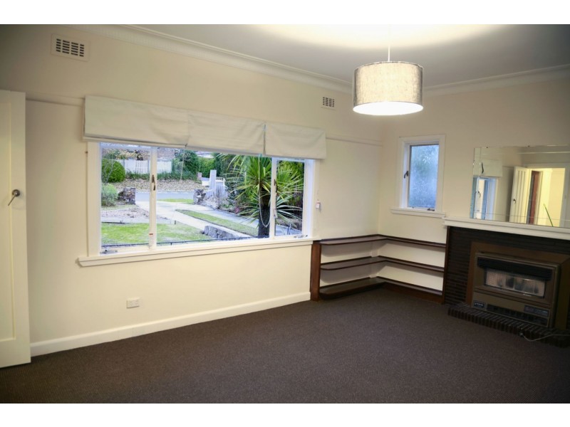 9 Illoura Ave, Ringwood East VIC 3135