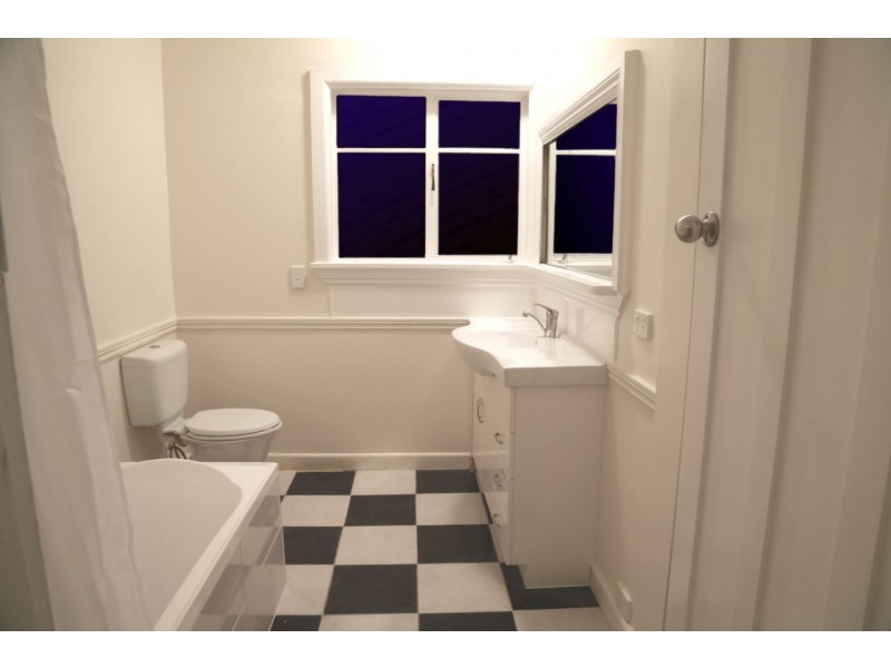 9 Illoura Ave, Ringwood East VIC 3135