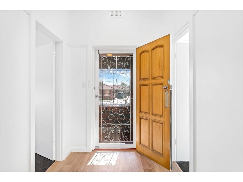 38 Centre Dandenong Rd, Cheltenham VIC 3192