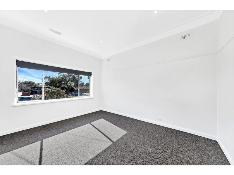 38 Centre Dandenong Rd, Cheltenham VIC 3192