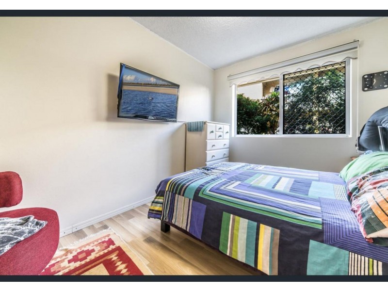 3/31 Frank St, Labrador QLD 4215