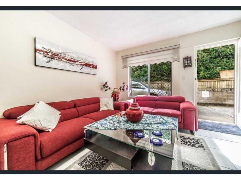 3/31 Frank St, Labrador QLD 4215