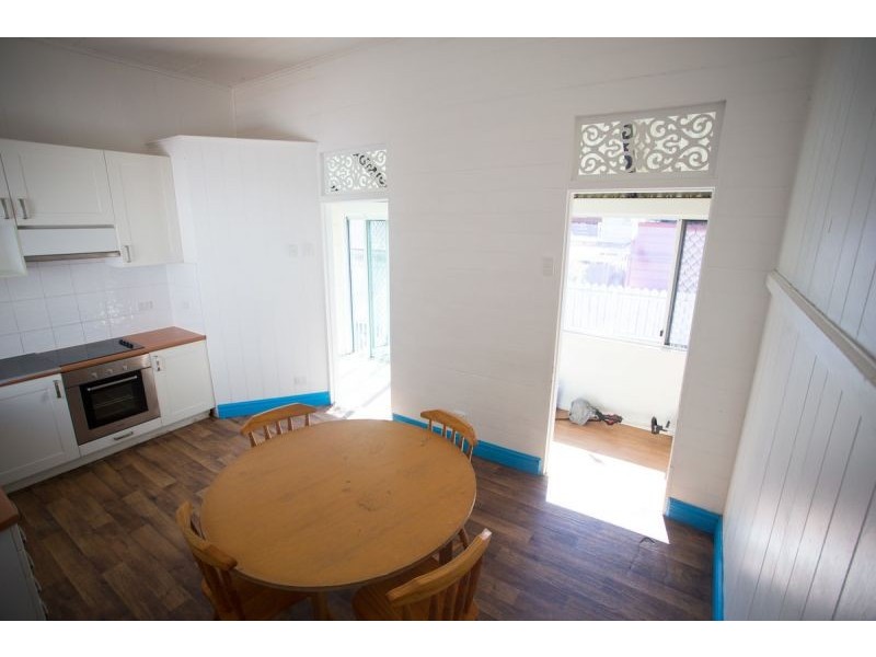 64 Berry St, Spring Hill QLD 4000