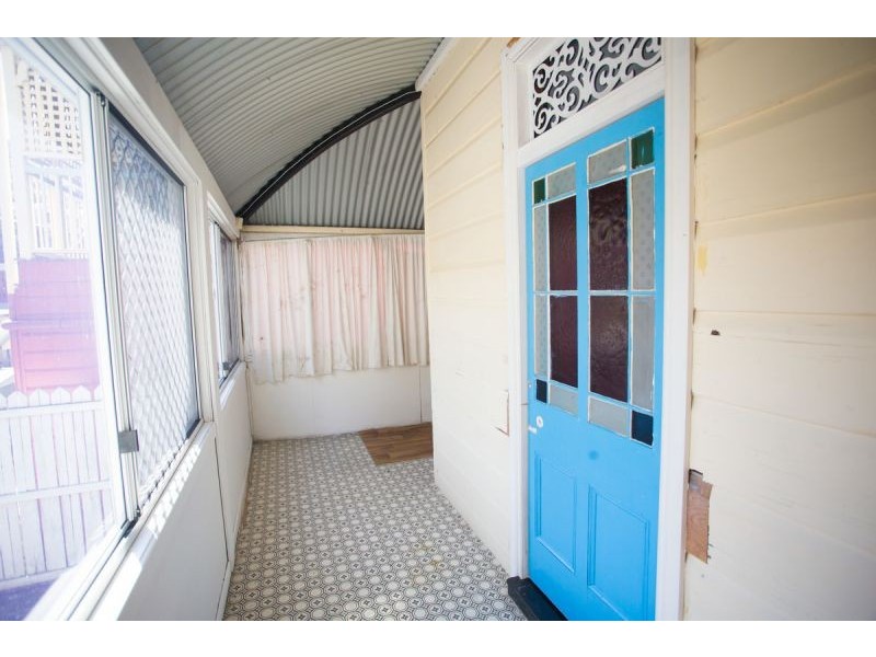 64 Berry St, Spring Hill QLD 4000