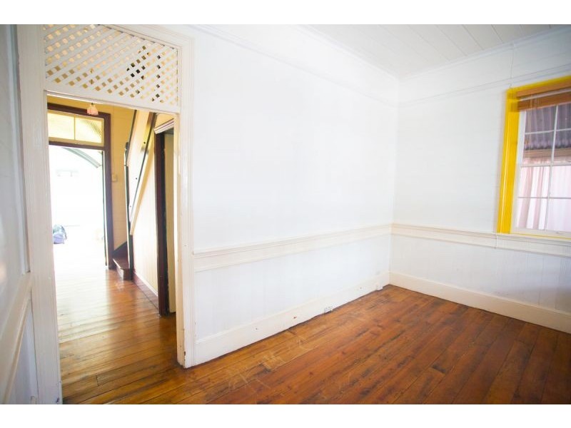 64 Berry St, Spring Hill QLD 4000