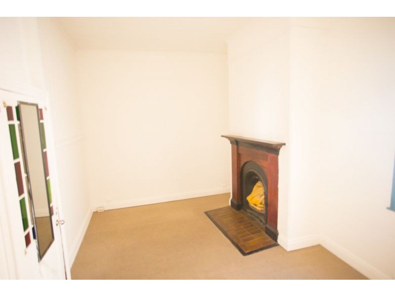 64 Berry St, Spring Hill QLD 4000