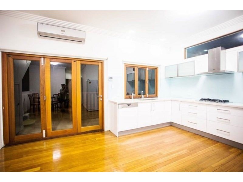 18 Lilley St, Spring Hill QLD 4000