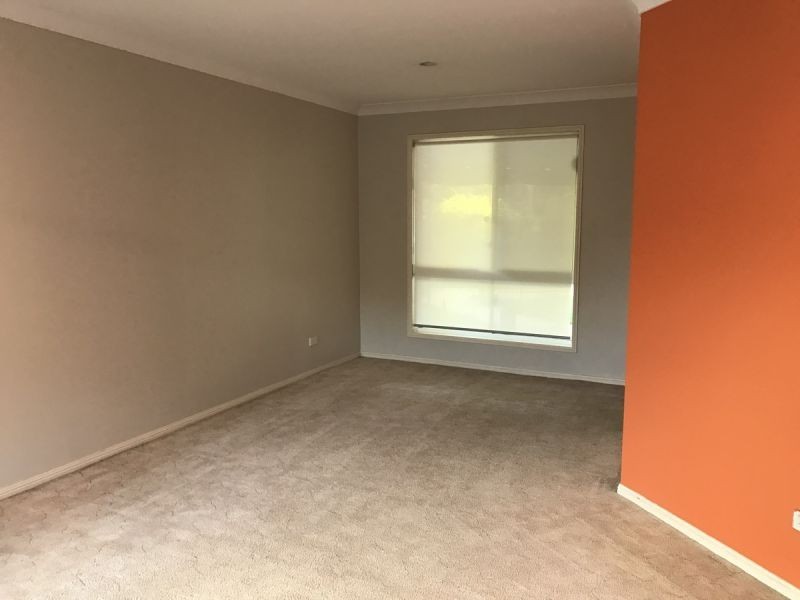 51 Macquarie Cct, Forest Lake QLD 4078