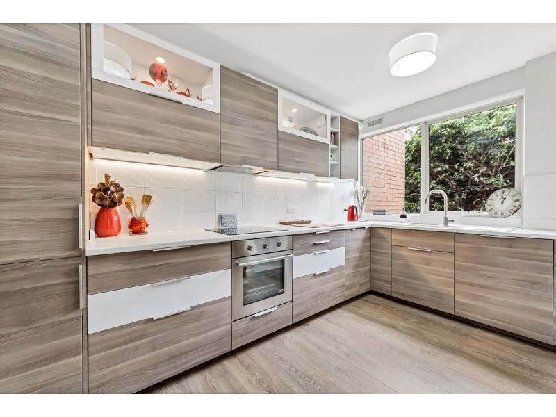 13/39 Nepean Hwy, Elsternwick VIC 3185