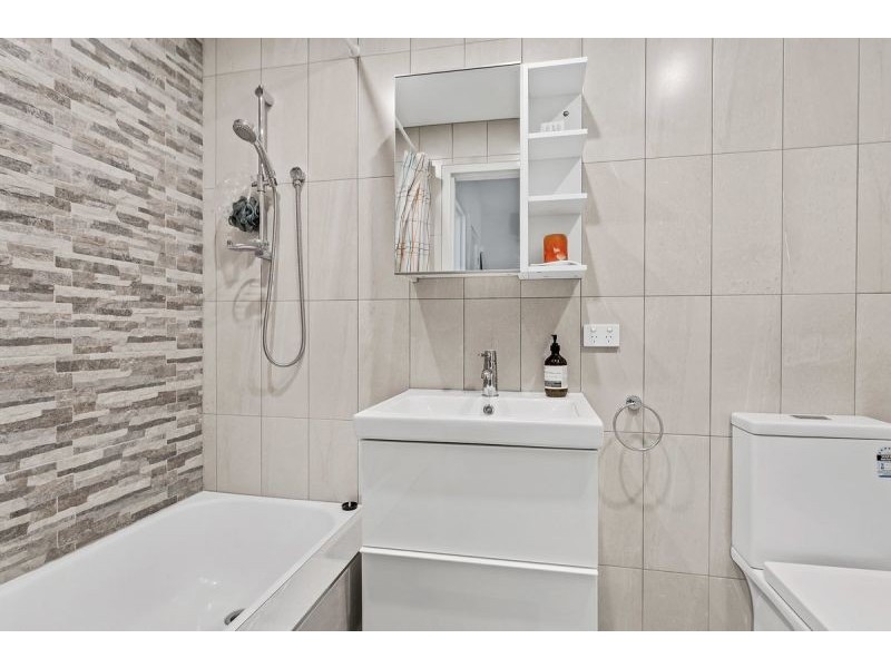 13/39 Nepean Hwy, Elsternwick VIC 3185