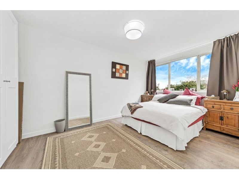 13/39 Nepean Hwy, Elsternwick VIC 3185