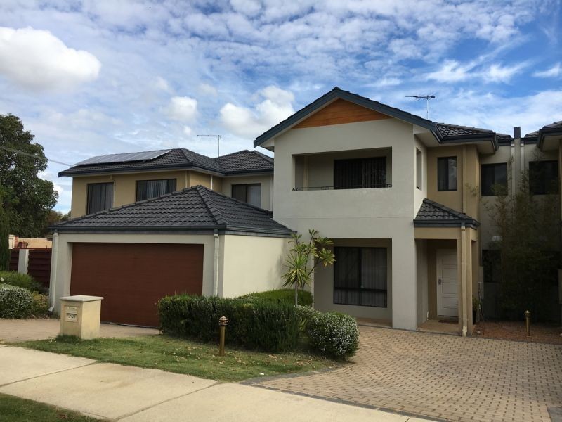 212 Surrey Rd, Rivervale WA 6103