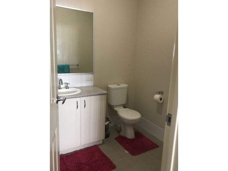 212 Surrey Rd, Rivervale WA 6103