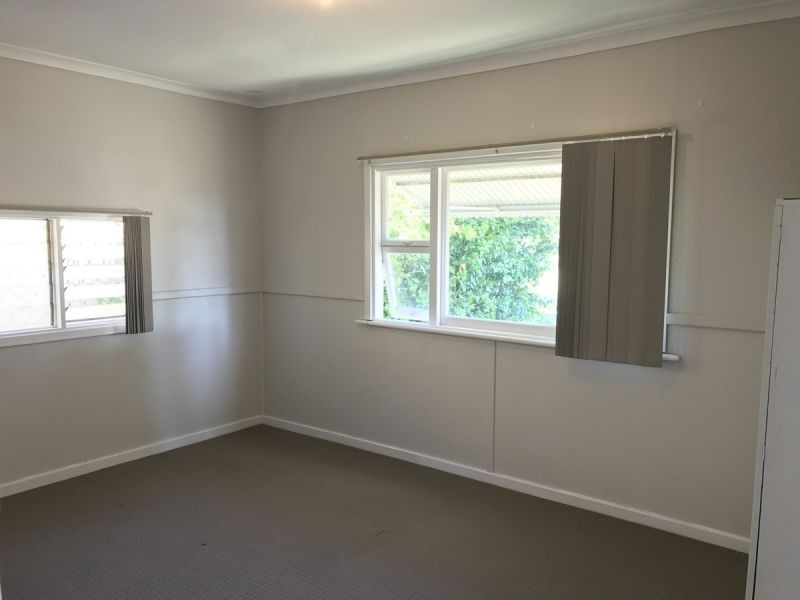 12 Cygni St, Mandurah WA 6210