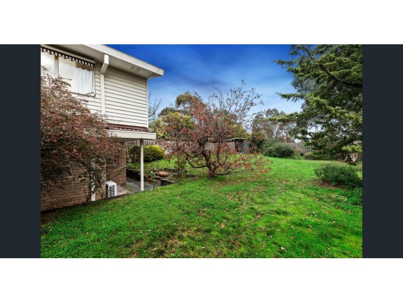 13 Melaleuca Ave, Templestowe Lower VIC 3107