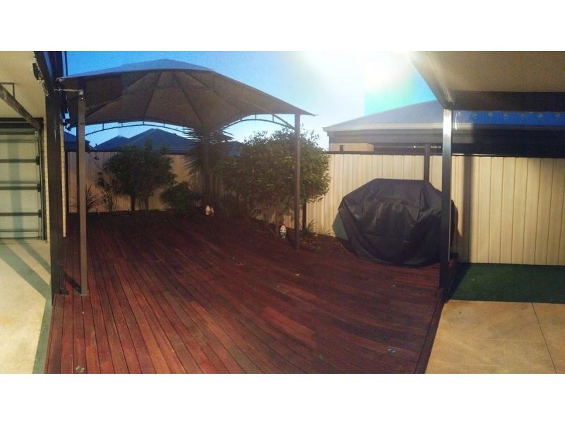 7 Vickery Loop, Clarkson WA 6030