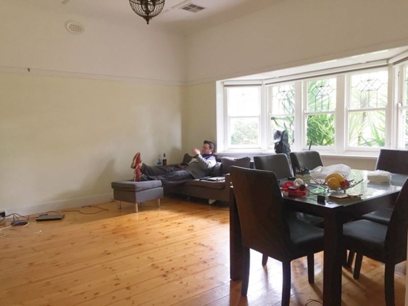 10 Peacock St, Brunswick West VIC 3055