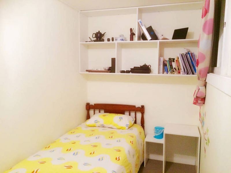 10 Peacock St, Brunswick West VIC 3055