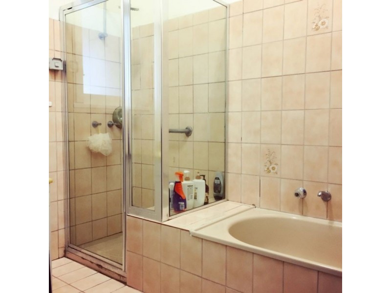 10 Peacock St, Brunswick West VIC 3055