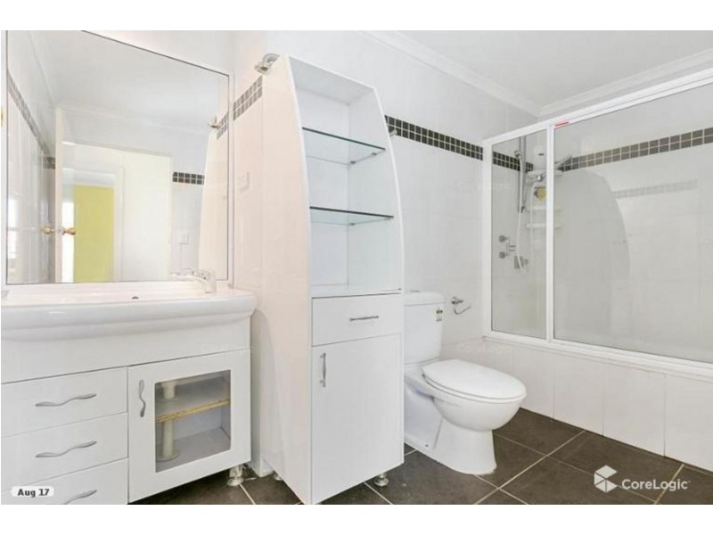 31 Tindle St, Redbank Plains QLD 4301