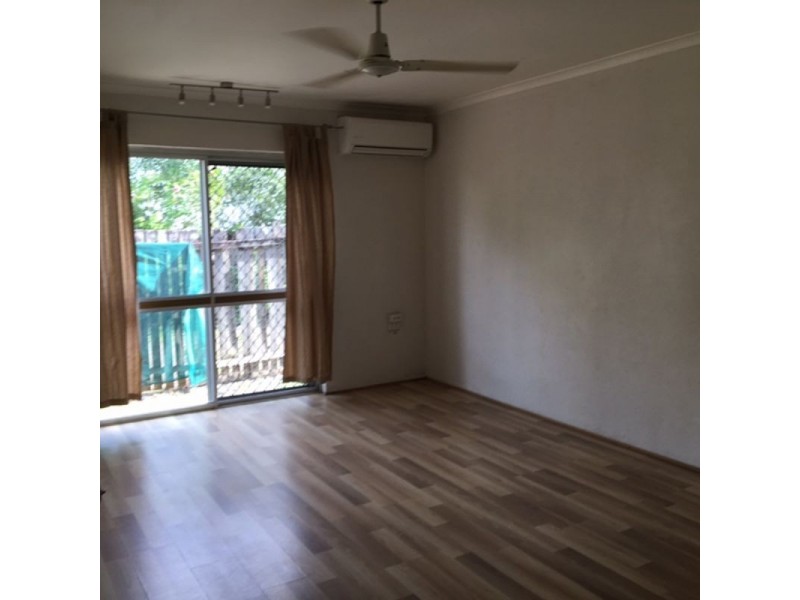 1/8 Boden St, Yorkeys Knob QLD 4878