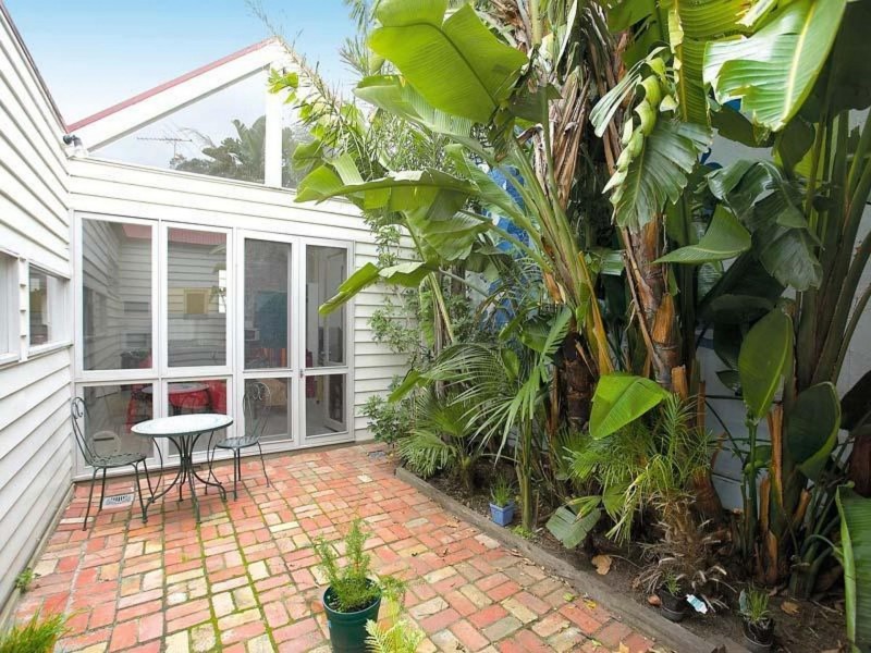 150 Danks St, Albert Park VIC 3206