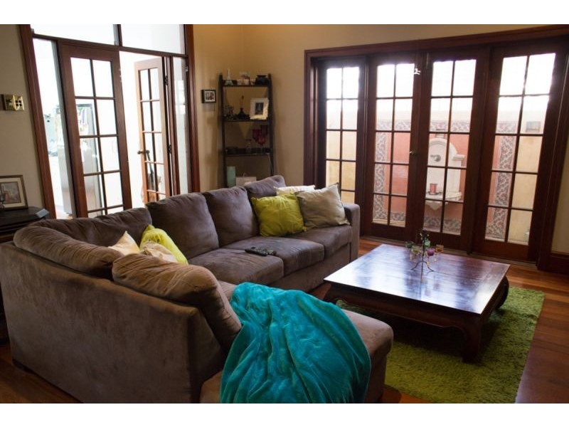 26 Gardiner St, East Perth WA 6004