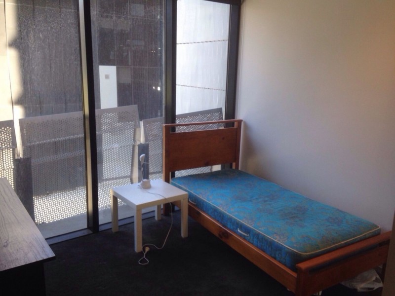 N303/18 Waterview, Docklands VIC 3008