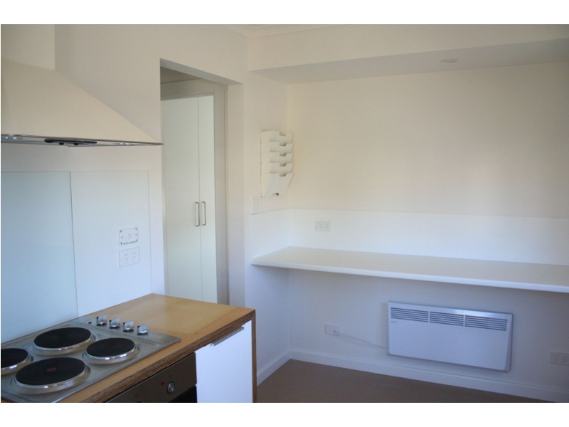 4/2 Dumas, Moonah TAS 7009