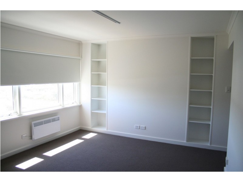 4/2 Dumas, Moonah TAS 7009