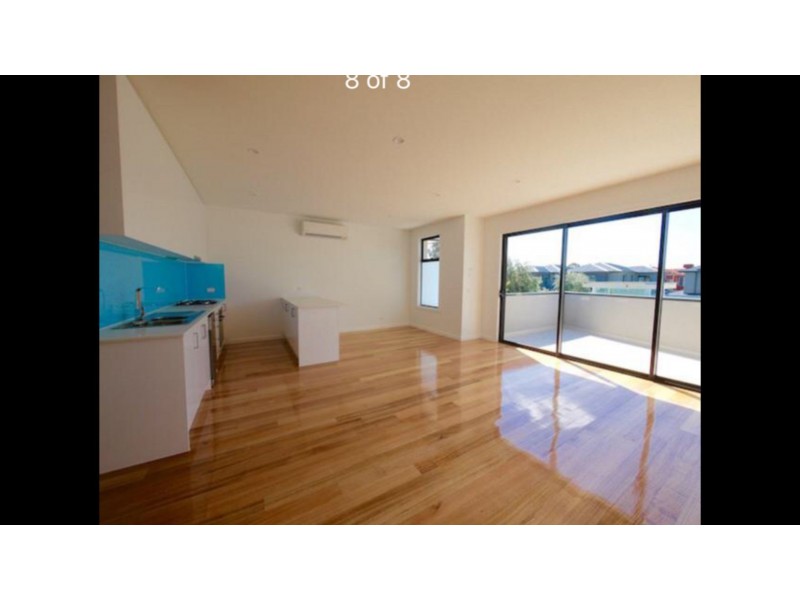 2/25 Bruce St, Coburg VIC 3058