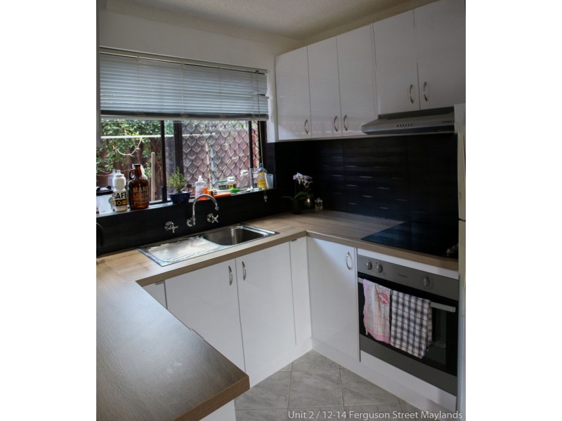 2/12 Ferguson St, Maylands WA 6051