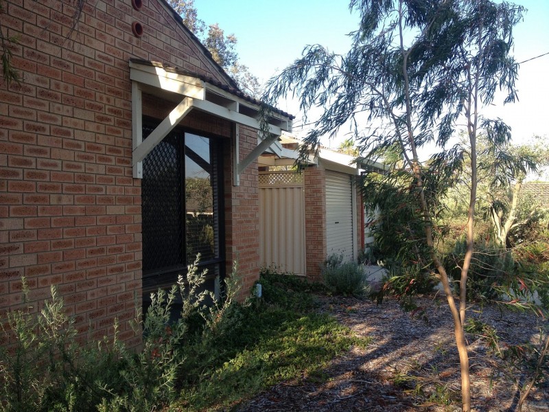 5 Hawk Pl, Craigie WA 6025