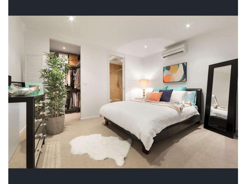 186 Queens Pde, Fitzroy North VIC 3068
