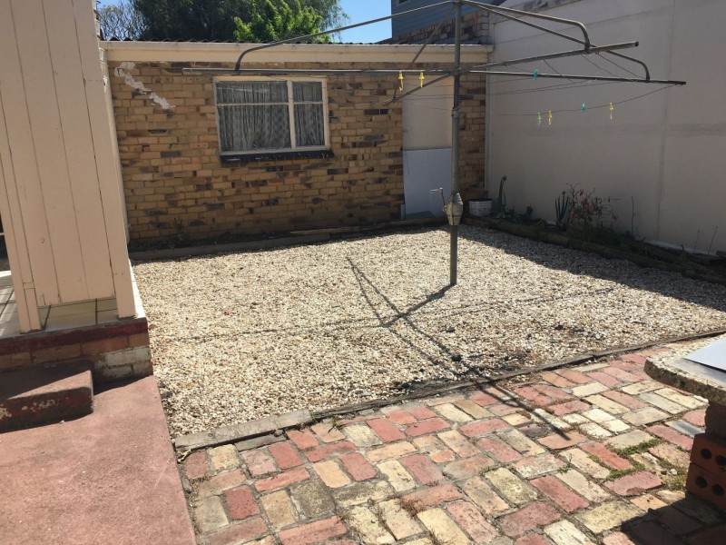 27 Oxford St, West Footscray VIC 3012