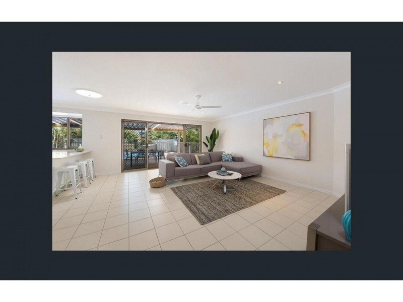 51 Poinsettia Ave, Mooloolaba QLD 4557