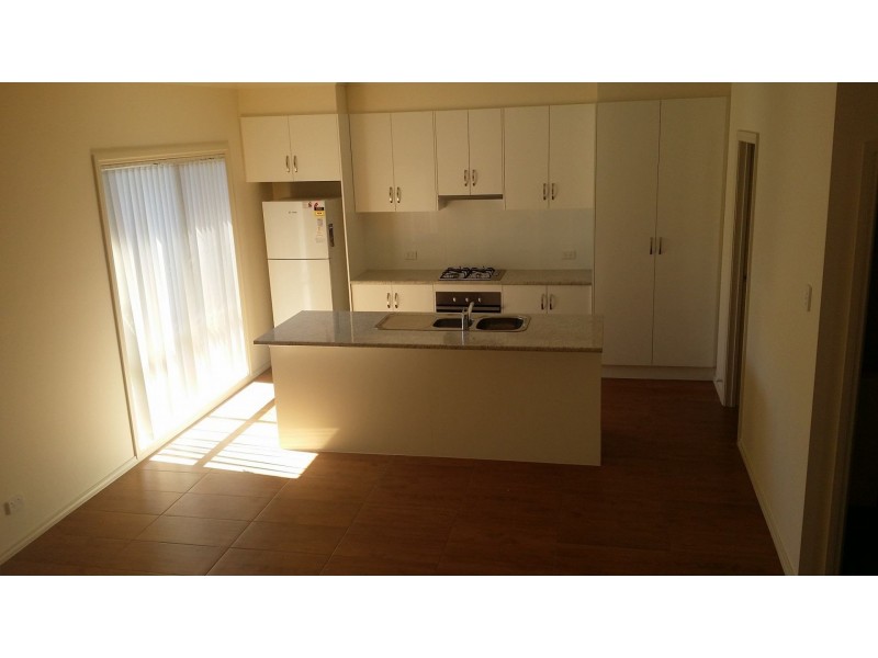 11 Thistle Ave, Flinders Park SA 5025