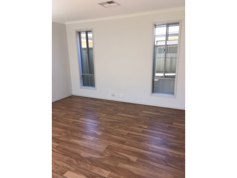 6 Plymouth Ave, Sturt SA 5047